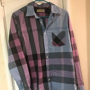 Burberry button up. Men’s Large.